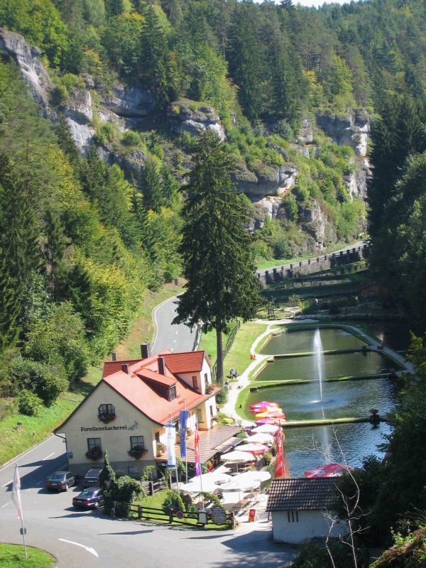 Forellenteiche an der Teufelshhle